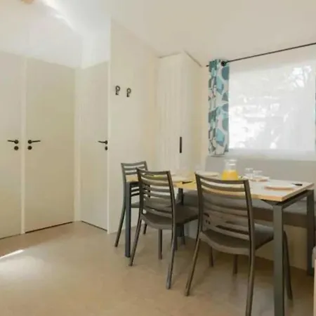 Mobilhome 4 Etoiles - Piscine - Efceid Semesterbostad