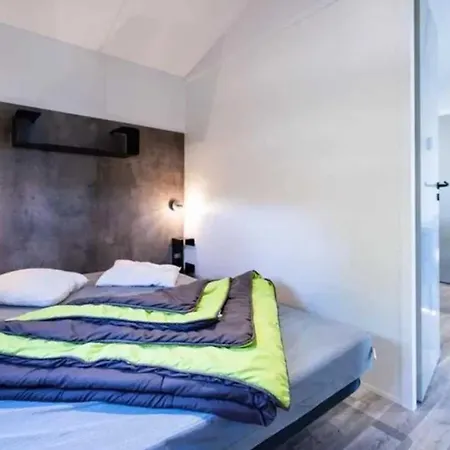 Semesterbostad Mobilhome 4 Etoiles - Piscine - Efceid L'Ile-d'Olonne